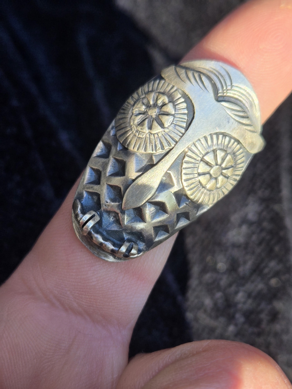 Vintage Running Bear 925 Silver Owl Carved Statement Ring